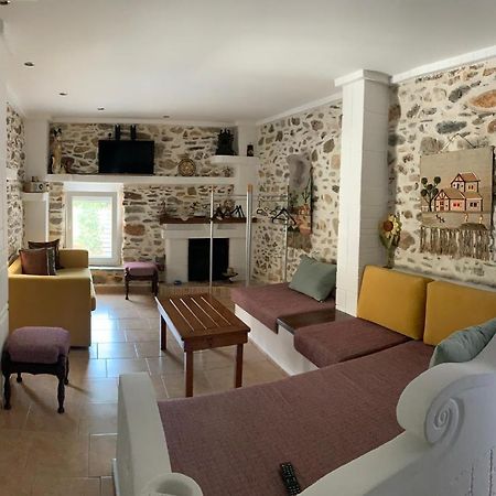 Sea&Stone Apartment Skala Sotiros Ngoại thất bức ảnh