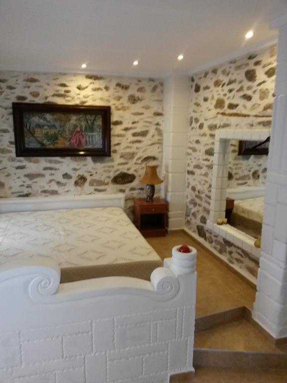 Sea&Stone Apartment Skala Sotiros Ngoại thất bức ảnh